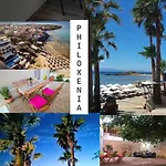 Philoxenia! Beachfront House With Garden On The 度假居 *