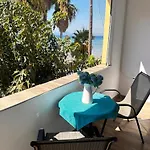Philoxenia! Beachfront House With Garden On The Sand Σπίτι διακοπών *