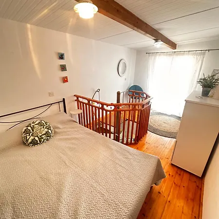 Σπίτι διακοπών Philoxenia! Beachfront House With Garden On The Sand *