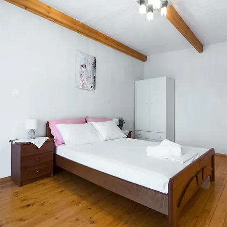 Philoxenia House! Maisonette In Front Of The Sea! Hébergement de vacances