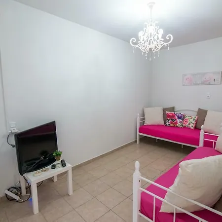 Philoxenia House! Maisonette In Front Of The Sea! *