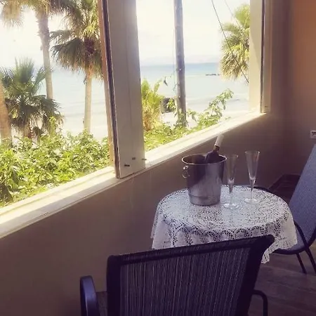 Philoxenia House! Maisonette In Front Of The Sea! Holiday home Arkoudi
