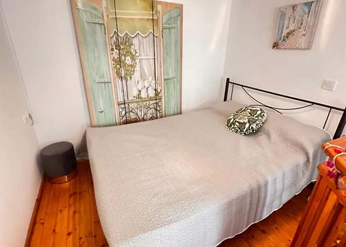 Philoxenia House! Maisonette In Front Of The Sea! Αρκούδι