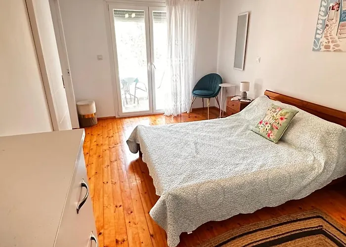 בית נופש Philoxenia House! Maisonette In Front Of The Sea!