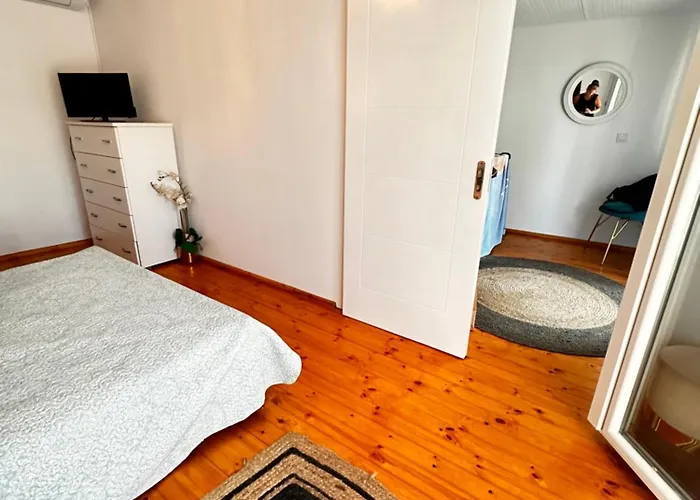 Philoxenia House! Maisonette In Front Of The Sea! בית נופש *