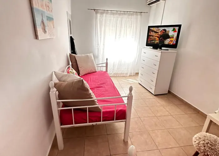 בית נופש Philoxenia House! Maisonette In Front Of The Sea! ארקודי