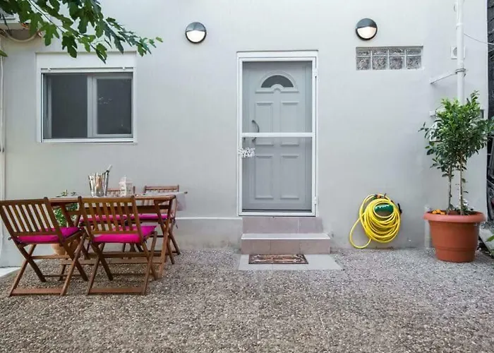 Philoxenia! Beachfront House With Garden On The Sand *