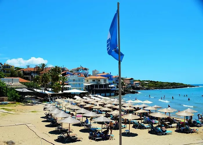 Philoxenia! Beachfront House With Garden On The Sand *